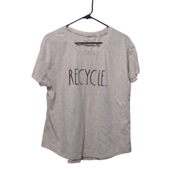 Rae Dunn Hi-Low "RECYCLE" Print T-Shirt SIze XL - Picture 1 of 5